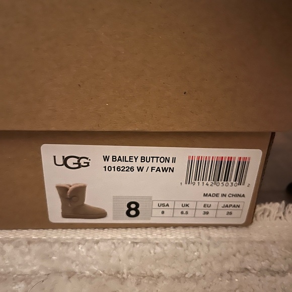 UGG Women's Winter Boots - Chestnut - Picture 4 of 5